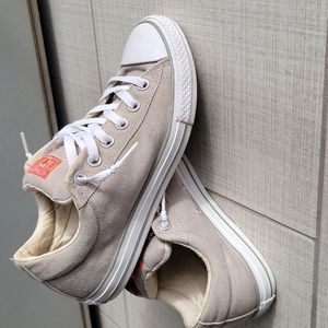 Beige Converse